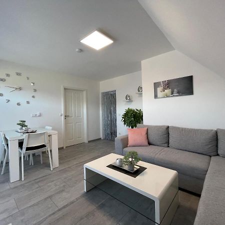 Moderne Wohnung Nah Am Cappenberger-See, 1-4 Gaeste 뤼넨 외부 사진